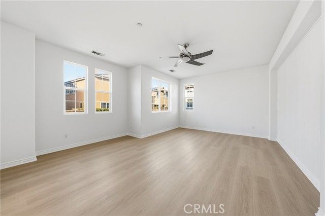 15860 Nuaimi, Fontana, CA 92336