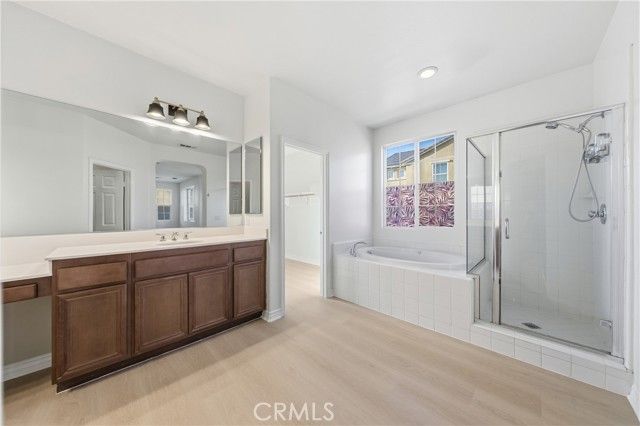 15860 Nuaimi, Fontana, CA 92336