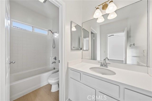 15860 Nuaimi, Fontana, CA 92336