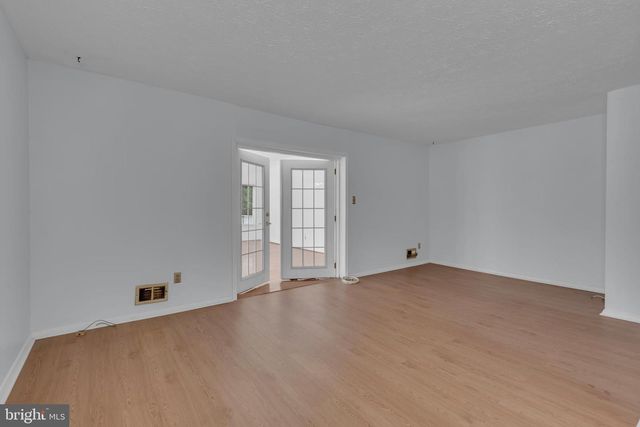 238 HIGHLANDER DR, Glen Burnie, MD 21061