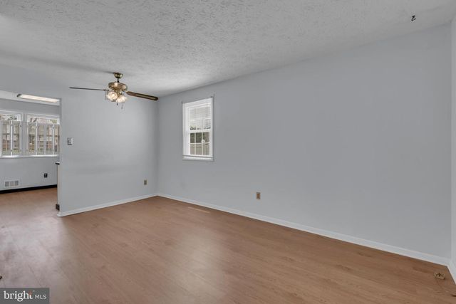 238 HIGHLANDER DR, Glen Burnie, MD 21061