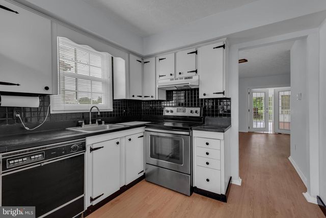 238 HIGHLANDER DR, Glen Burnie, MD 21061