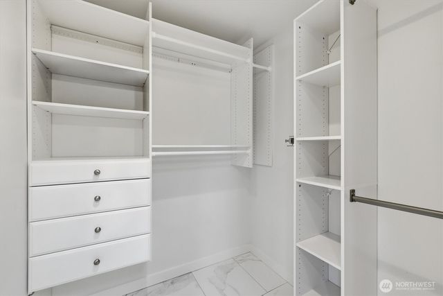 21108 NE 42nd Street, Sammamish, WA 98074