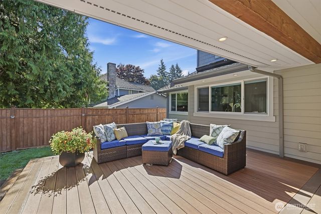 21108 NE 42nd Street, Sammamish, WA 98074