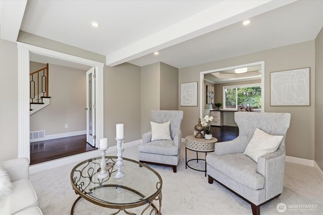 21108 NE 42nd Street, Sammamish, WA 98074
