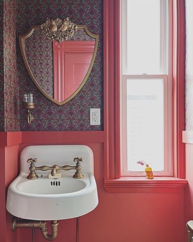 198 Byron St, Boston, MA 02128