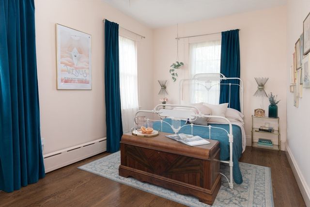 198 Byron St, Boston, MA 02128