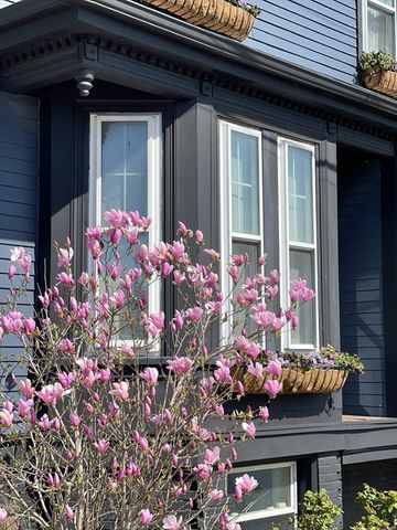 198 Byron St, Boston, MA 02128