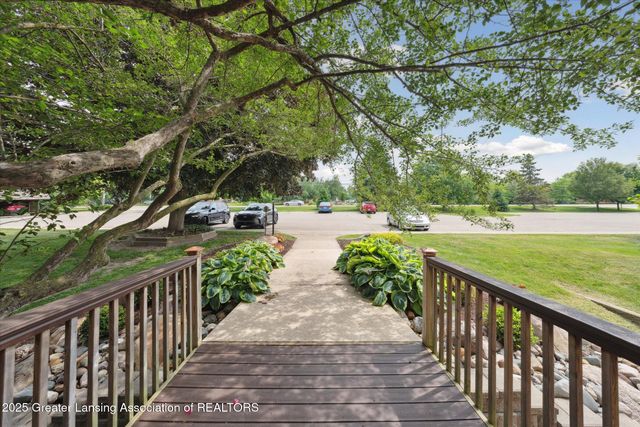2926 Mount Hope Road, 105, Okemos, MI 48864