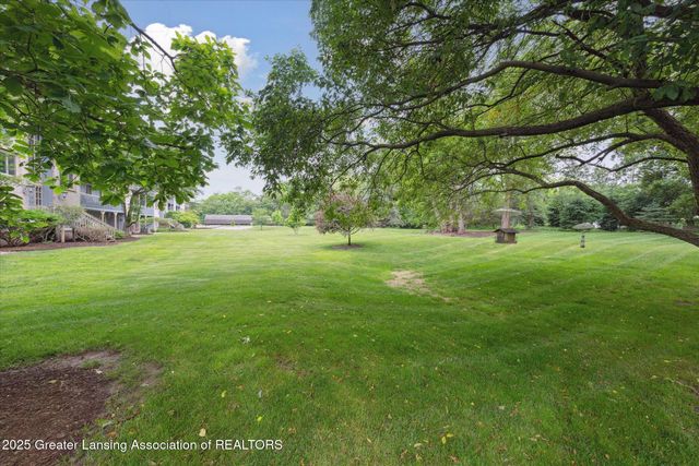 2926 Mount Hope Road, 105, Okemos, MI 48864