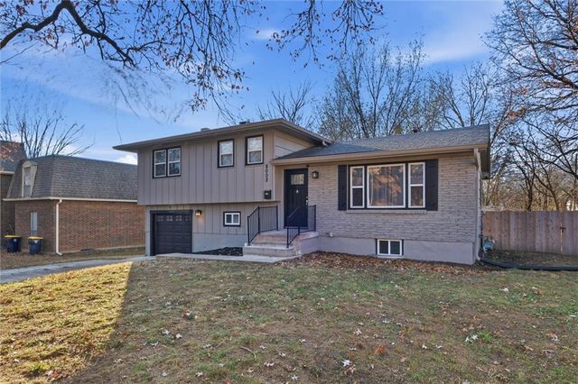 8002 Campbell Street, Kansas City, MO 64131