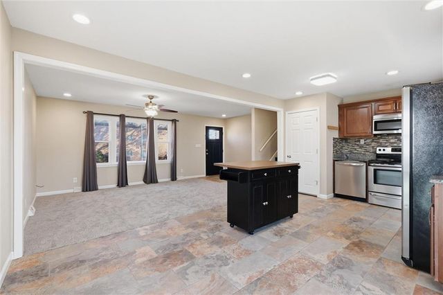 8002 Campbell Street, Kansas City, MO 64131