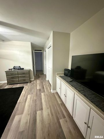4606 S HANNA CITY-GLASFORD Road, Hanna City, IL 61536