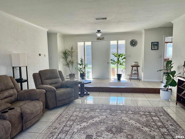 4606 S HANNA CITY-GLASFORD Road, Hanna City, IL 61536