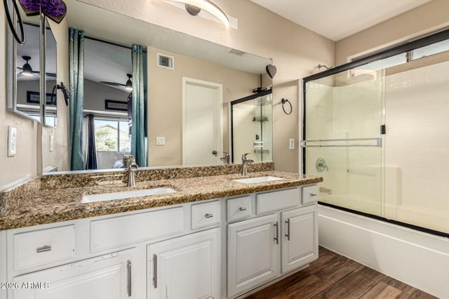 25666 W ST CHARLES Court, Buckeye, AZ 85326