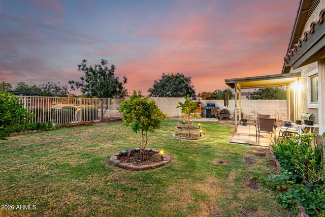 25666 W ST CHARLES Court, Buckeye, AZ 85326