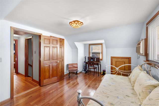 162 N Elm Street, Massapequa, NY 11758