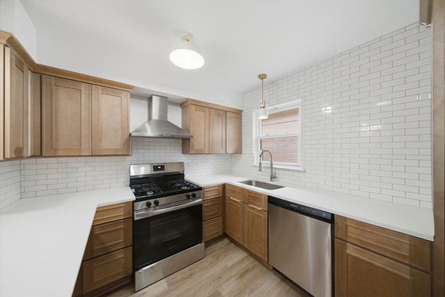 7709 W Marwood Avenue 3S, Elmwood Park, IL 60707