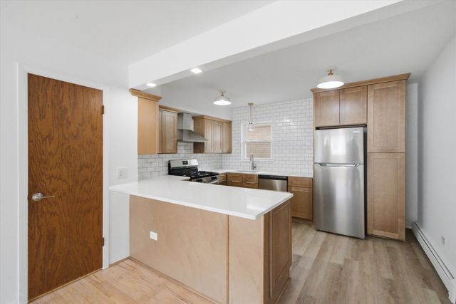 7709 W Marwood Avenue 3S, Elmwood Park, IL 60707