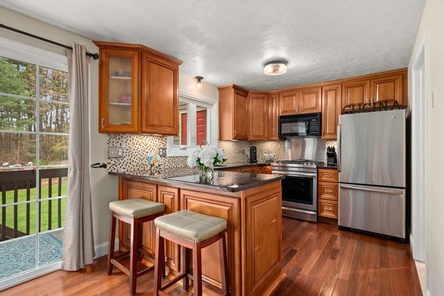 152 Heritage Drive 152, Tewksbury, MA 01876