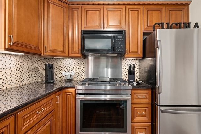 152 Heritage Drive 152, Tewksbury, MA 01876