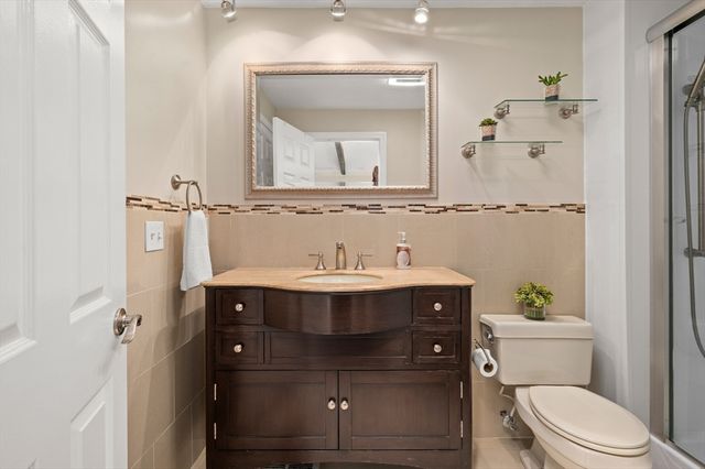 152 Heritage Drive 152, Tewksbury, MA 01876