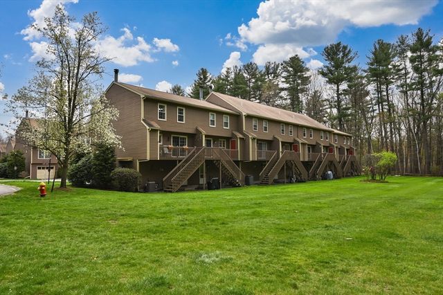 152 Heritage Drive 152, Tewksbury, MA 01876