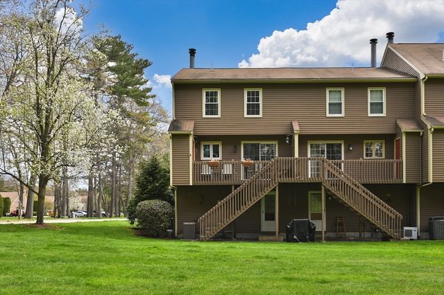 152 Heritage Drive 152, Tewksbury, MA 01876