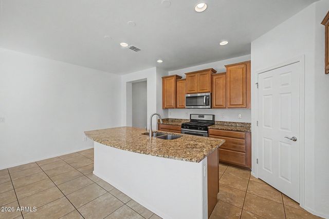 25994 W ORAIBI Drive, Buckeye, AZ 85396