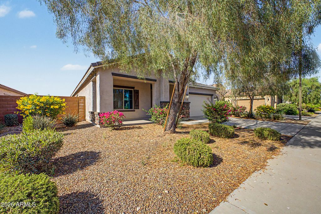 25994 W ORAIBI Drive, Buckeye, AZ 85396 — photo 2