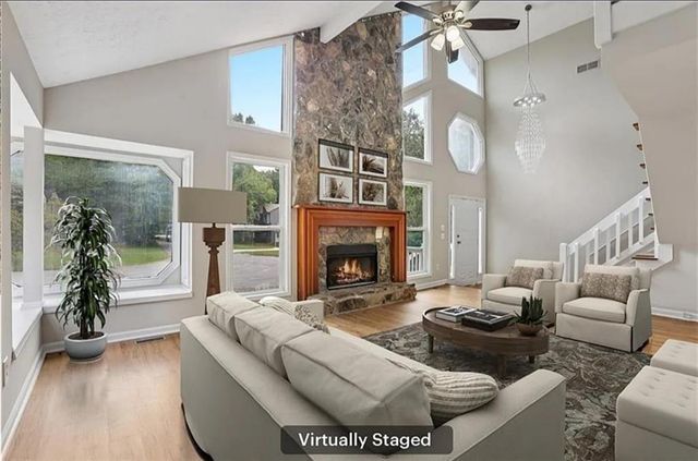 270 Saint Simons Cove, Lawrenceville, GA 30044