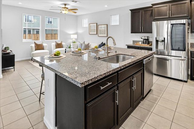 2092 Cottonwood St., Pittsburg, CA 94565