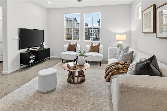 2092 Cottonwood St., Pittsburg, CA 94565