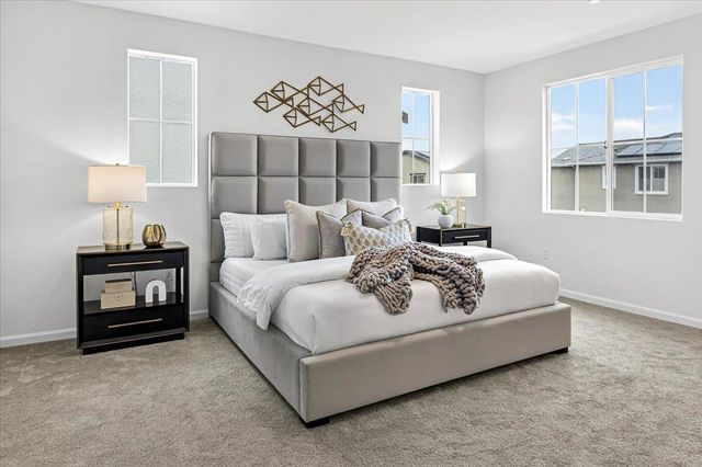 2092 Cottonwood St., Pittsburg, CA 94565