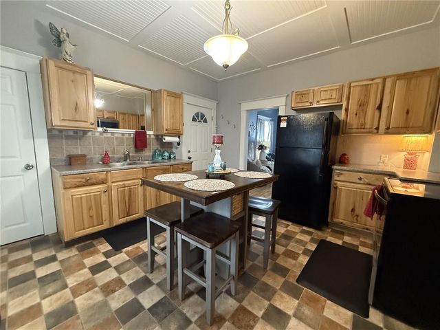 603 Maple Street, Oregon, MO 64473