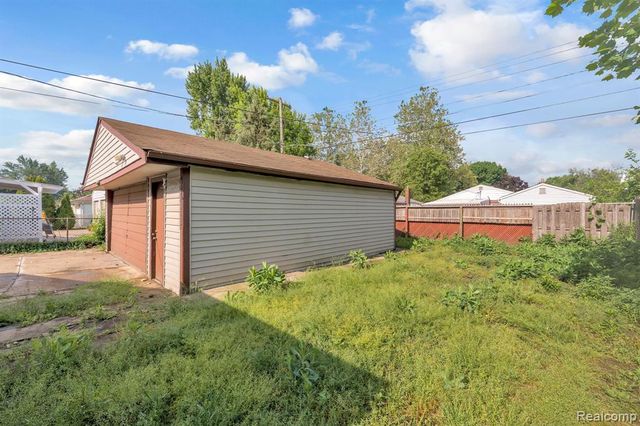 4934 Mckinley Street, Dearborn Heights, MI 48125
