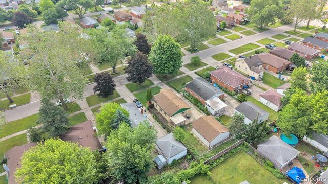 4934 Mckinley Street, Dearborn Heights, MI 48125