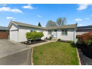 122 KRISTI LEE Ln, Roseburg, OR 97471