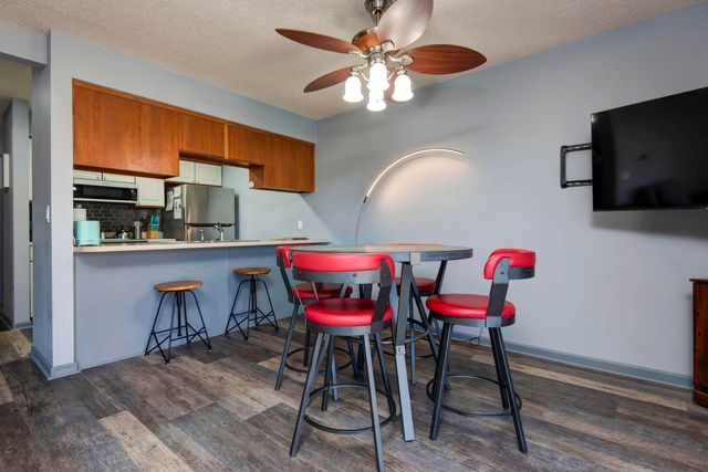 180 Lake Club Drive 12, Branson, MO 65616