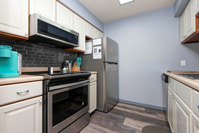 180 Lake Club Drive 12, Branson, MO 65616