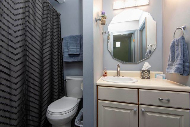 180 Lake Club Drive 12, Branson, MO 65616