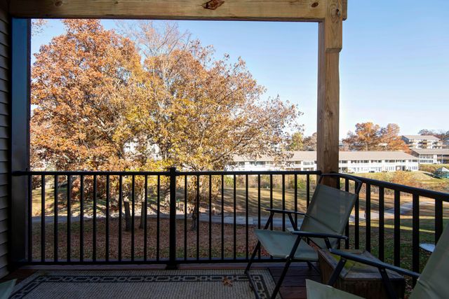 180 Lake Club Drive 12, Branson, MO 65616