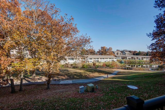 180 Lake Club Drive 12, Branson, MO 65616