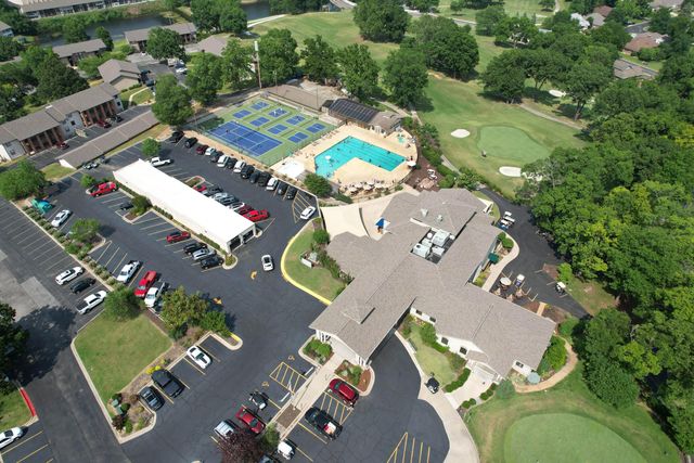 180 Lake Club Drive 12, Branson, MO 65616