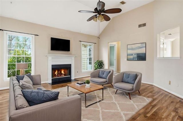 1243 Wynford Woods SW, Marietta, GA 30064