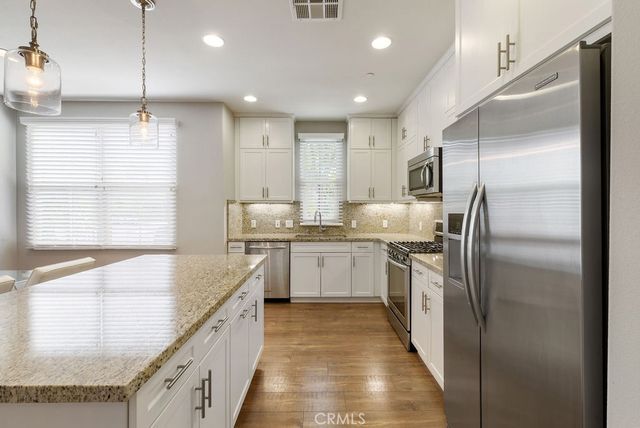 52 Origin, Irvine, CA 92618