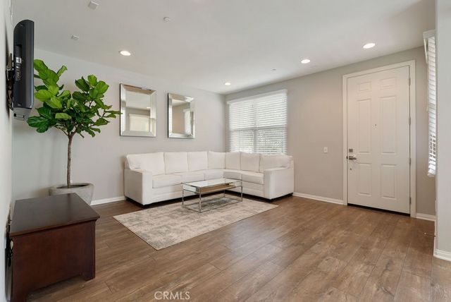 52 Origin, Irvine, CA 92618