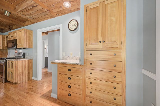 363 Cash Street, Croydon, NH 03773