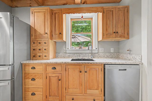 363 Cash Street, Croydon, NH 03773