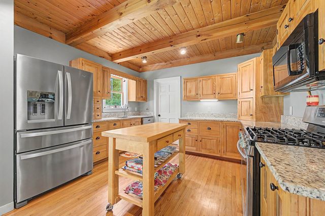 363 Cash Street, Croydon, NH 03773